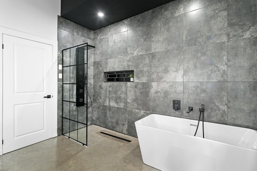 Salle de bains - 132 Route 303, Otter Lake, QC - Indoor Photo Showing Bathroom