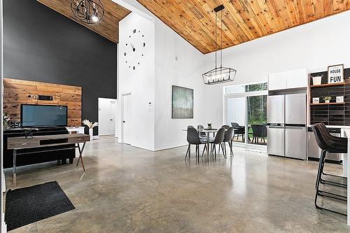 Dining room - 132 Route 303, Otter Lake, QC - Indoor