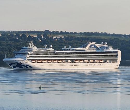 Vue sur l'eau - 100-432 Route Du Fleuve, Beaumont, QC 