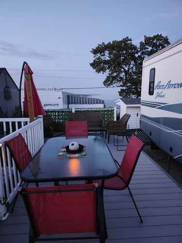 Terrasse - 100-432 Route Du Fleuve, Beaumont, QC 