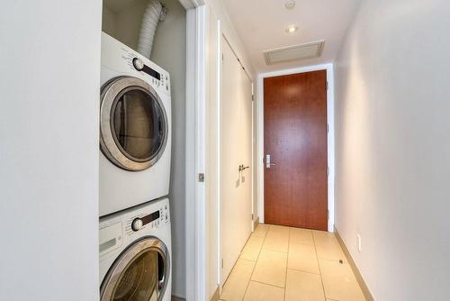 Hall d'entrée/Vestibule - 1707-495 Av. Viger O., Montréal (Ville-Marie), QC - Indoor Photo Showing Laundry Room