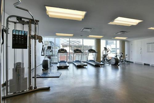 Salle d'exercice - 1707-495 Av. Viger O., Montréal (Ville-Marie), QC - Indoor Photo Showing Gym Room