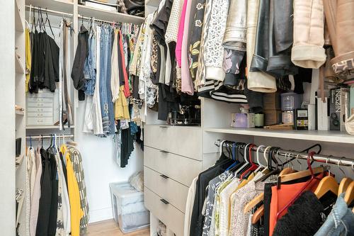 Penderie (Walk-in) - 313-65 Rue Des Tilleuls, Candiac, QC - Indoor With Storage