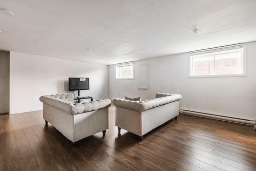 Salle de bains - 851 Rue Papineau, Laval (Saint-Vincent-De-Paul), QC - Indoor Photo Showing Other Room