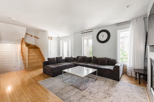 Salon - 851 Rue Papineau, Laval (Saint-Vincent-De-Paul), QC - Indoor Photo Showing Living Room