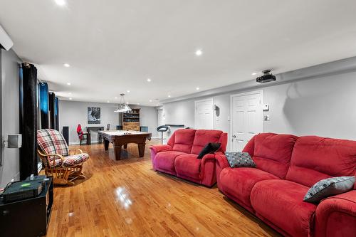 Family room - 155 Rue Des Hérons, La Prairie, QC - Indoor Photo Showing Living Room