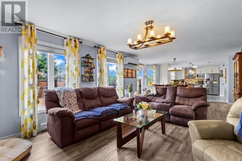 13 Earlston Avenue, Conception Bay South, NL - Indoor Photo Showing Living Room