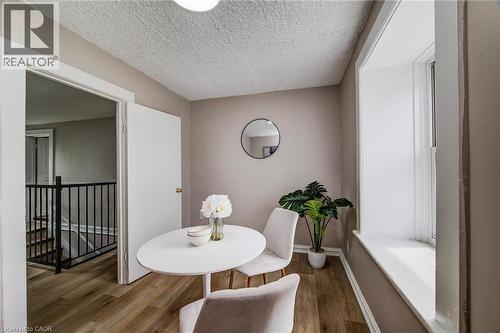 1331 King Street E, Cambridge, ON - Indoor Photo Showing Dining Room