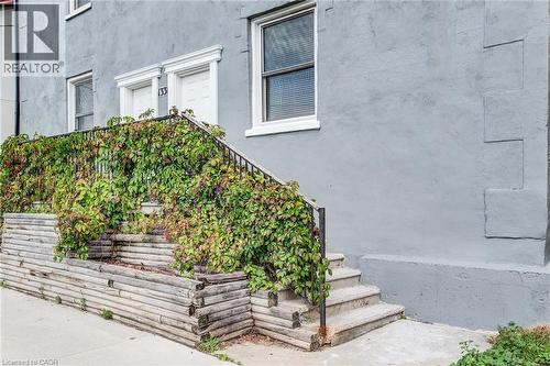 1331 King Street E, Cambridge, ON - Outdoor