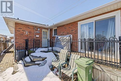 490 Queen Victoria Drive, Hamilton, ON - Outdoor