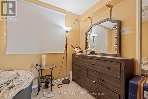490 Queen Victoria Drive, Hamilton, ON - Indoor Photo Showing Other Room