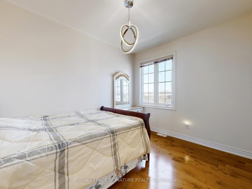 45 Jazz Drive, Vaughan, ON - Indoor Photo Showing Bedroom