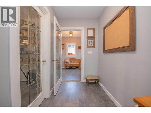 2506 Shuswap Avenue, Lumby, BC - Indoor Photo Showing Other Room