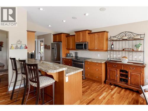 2455 Quail Ridge Boulevard Unit# 111, Kelowna, BC - Indoor Photo Showing Kitchen With Stainless Steel Kitchen