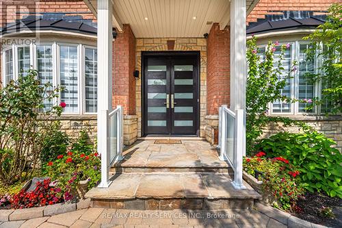 19 Richland Crescent, Brampton, ON - Outdoor