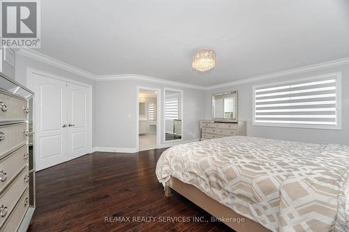19 Richland Crescent, Brampton, ON - Indoor Photo Showing Bedroom