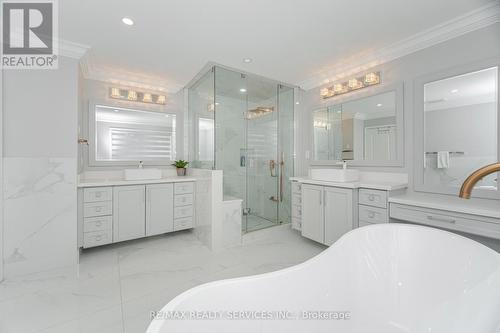 19 Richland Crescent, Brampton, ON - Indoor Photo Showing Bathroom