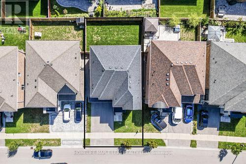 118 Lorne Thomas Place, New Tecumseth, ON - Outdoor