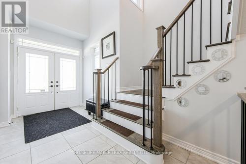 118 Lorne Thomas Place, New Tecumseth, ON - Indoor Photo Showing Other Room