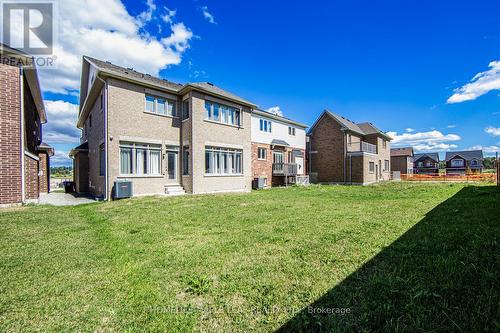 118 Lorne Thomas Place, New Tecumseth, ON - Outdoor