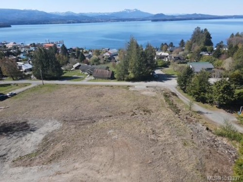 275 3Rd St, Sointula, BC 