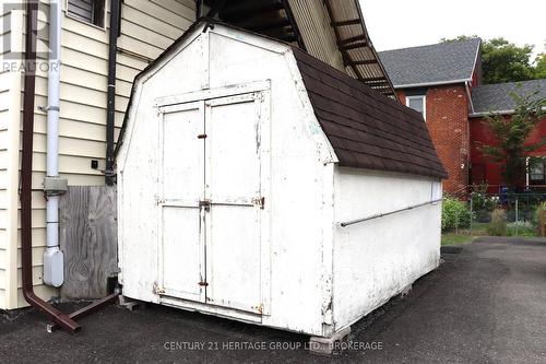 400 King Street W, Gananoque, ON - Outdoor With Exterior