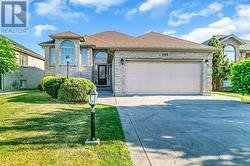 181 ROCKHAVEN DRIVE  Lakeshore, ON N9K 1E9
