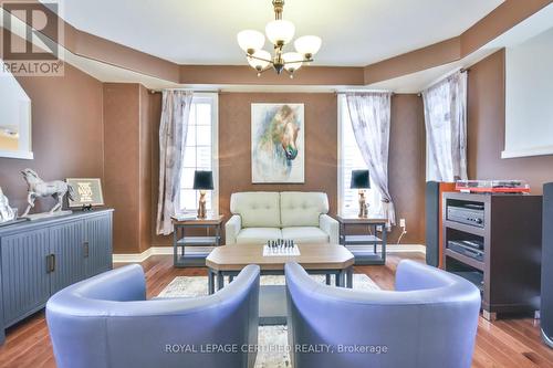 79 Sovereign'S Gate, Barrie, ON 