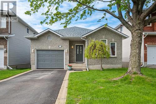 34 Schooner Drive, Kingston (Kingston East (Incl Barret Crt)), ON - Outdoor With Facade