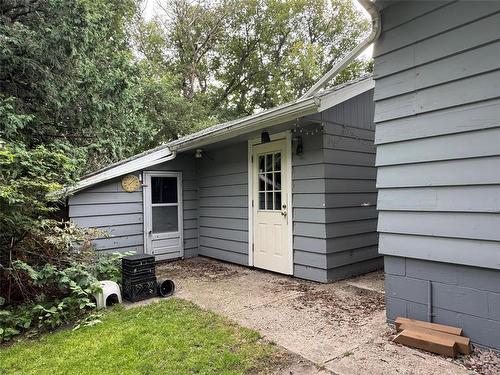 66053 39 Road W, Portage La Prairie Rm, MB - Outdoor With Exterior