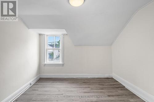 10-12 Thomas Street E, Greater Napanee (Greater Napanee), ON - Indoor Photo Showing Other Room