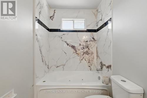74 Archer Crescent, London South (South X), ON - Indoor Photo Showing Bathroom