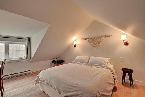 Primary bedroom - 5-316 Ch. De Knowlton, Lac-Brome, QC - Indoor Photo Showing Bedroom