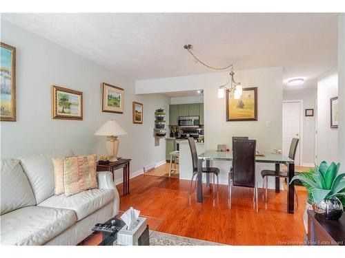 308-158 Hanwell Rd, Fredericton, NB 