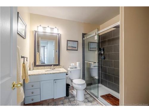 308-158 Hanwell Rd, Fredericton, NB 