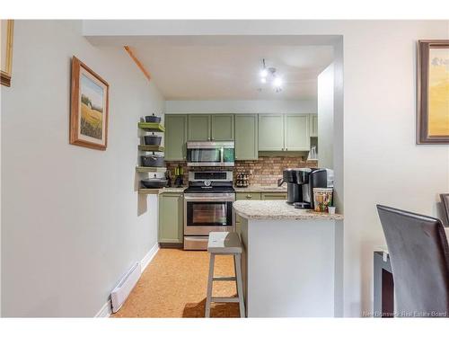 308-158 Hanwell Rd, Fredericton, NB 