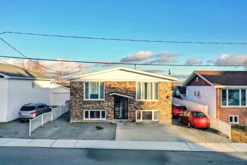 Façade - 767  - 769 Av. Laliberté, Rouyn-Noranda, QC - Outdoor