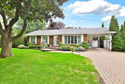 1451 Rue De Rougemont  Chambly, QC J3L 2L9