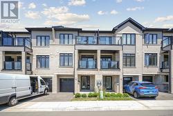 704 - 585 COLBORNE STREET  Brantford, ON N3S 0K4