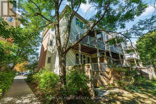 67 Strathaven Private, Ottawa, ON - Outdoor