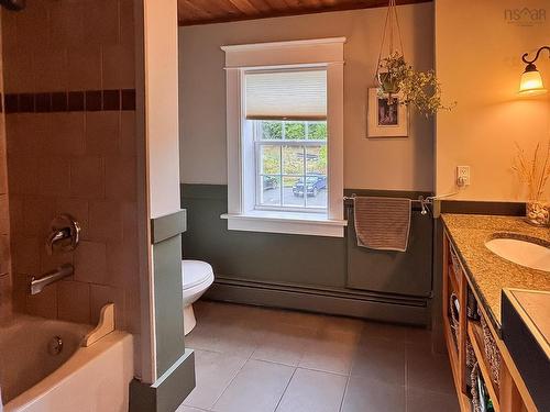 57 King Street, Bridgewater, NS 