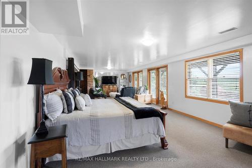 67 Telecom Road, Kawartha Lakes, ON - Indoor Photo Showing Bedroom