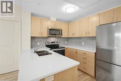 301 WESTMOUNT Road W Unit# 103  Kitchener, ON N2M 5M9