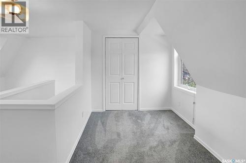 3060 18Th Avenue, Regina, SK - Indoor Photo Showing Other Room