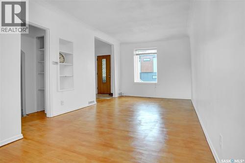 3060 18Th Avenue, Regina, SK - Indoor Photo Showing Other Room
