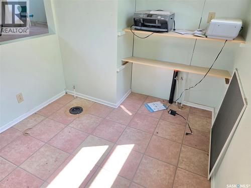 402 Minto Street, Elbow, SK - Indoor Photo Showing Other Room