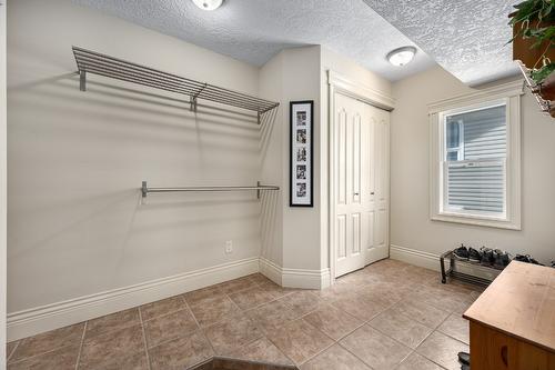 4150 Walters Street, Merritt, BC - Indoor