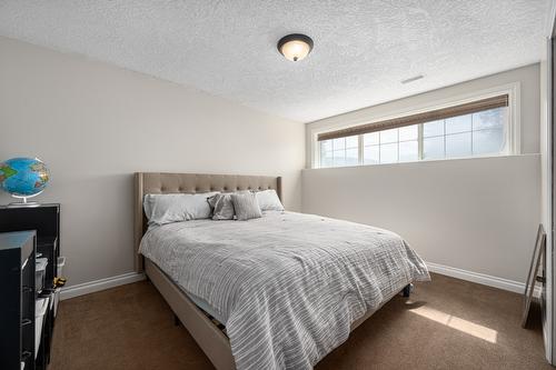 4150 Walters Street, Merritt, BC - Indoor Photo Showing Bedroom