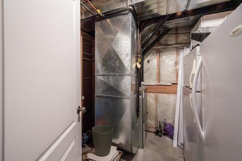 4150 Walters Street, Merritt, BC - Indoor Photo Showing Basement