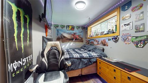 3215 Hidden Valley Road, Cranbrook, BC - Indoor Photo Showing Bedroom
